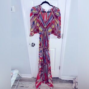 Gorgeous Alexis dress! Purchased in 2013 so I guess you can call it Vintage 😍